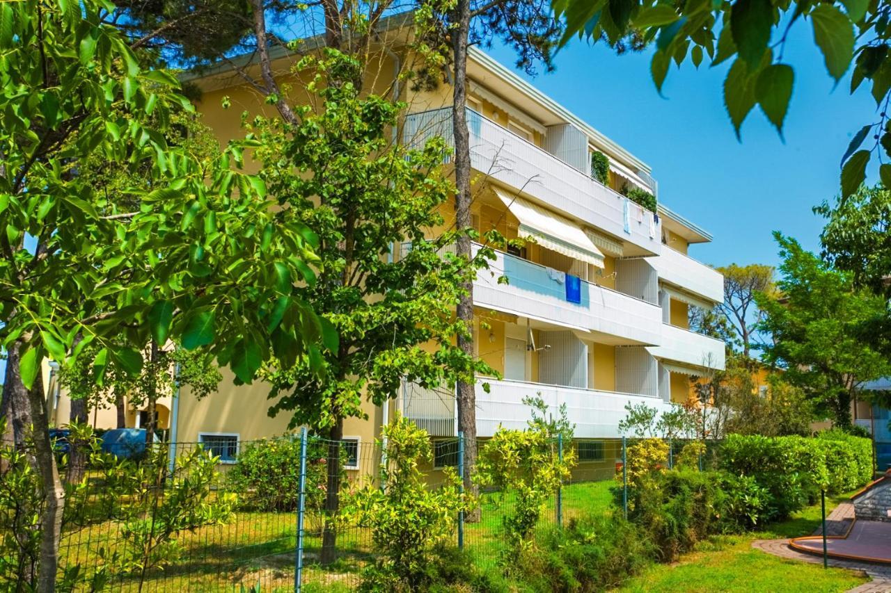 Ambra Villa Bibione Exterior foto
